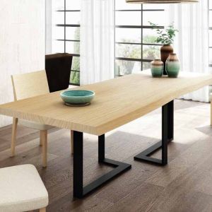 MESA DE COMEDOR ROBLE