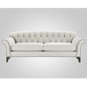 SOFÁ TRES PLAZAS CON CAPITONÉ