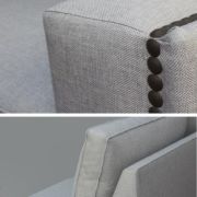 SOFÁ TRES PLAZAS CON TACHUELAS