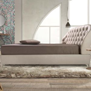 CAMA TAPIZADA 150 CAPITONÉ