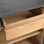 APARADOR CON 3 PTAS. Y 3 CAJ.