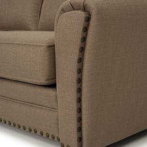 SOFÁ TRES PLAZAS CLÁSICO CON TACHUELAS