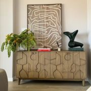 APARADOR CON 4 PUERTAS