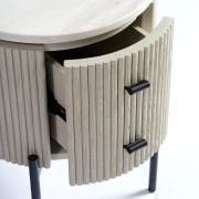 MESITA DE NOCHE CON UN CAJÓN