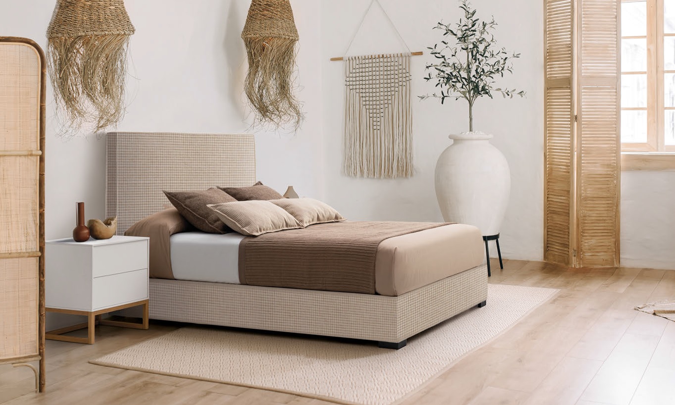 CAMA COMPLETA TAPIZADA