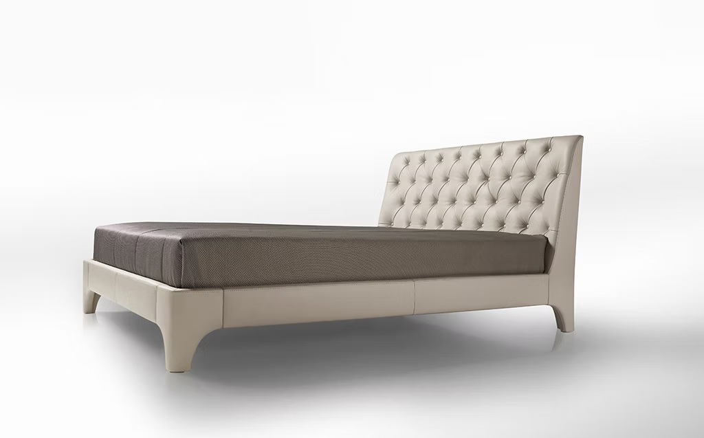 CAMA COMPLETA 150 CAPITONÉ