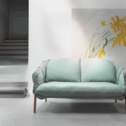 SILLÓN TAPIZADO PARCHMENT