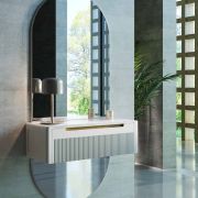 RECIBIDOR CON ESPEJO