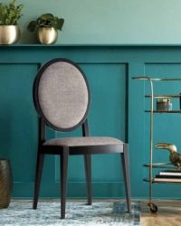 SILLA DE MADERA TAPIZADA