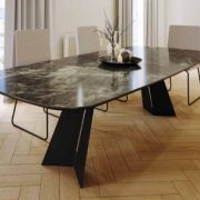 MESA DE COMEDOR RECTANGULAR