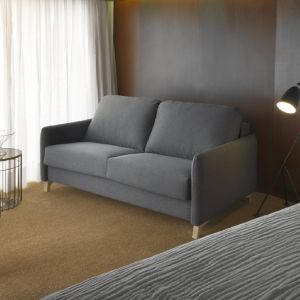 SOFÁ CAMA 140cm.
