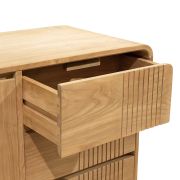 APARADOR CON 3 CAJ. + 3 PTAS.