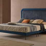 Cabecero tapizado Modelo Nice para colchón de 150cm.