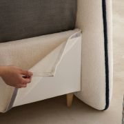 Cabecero tapizado Modelo Stone para colchón de 150cm.