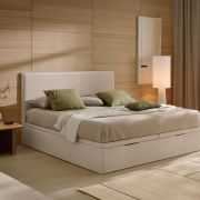 Cabecero tapizado Modelo Tokio para conchón de 150cm.