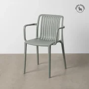 Sillón apilable en polipropileno – diferentes colores