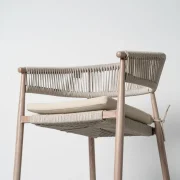 Sillón apilable de jardín en acero y rattán