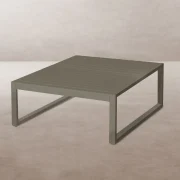 Mesa de centro en aluminio color limo