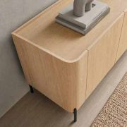 Aparador con 3 puertas en chapa de roble modelo Niza